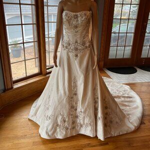 Emerald Bridal Strapless Light Gold Beaded A-line Wedding Gown Dress Size 10